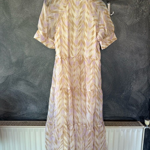 Vero Moda dress new, size M, with lining and semi-transparent sleeves