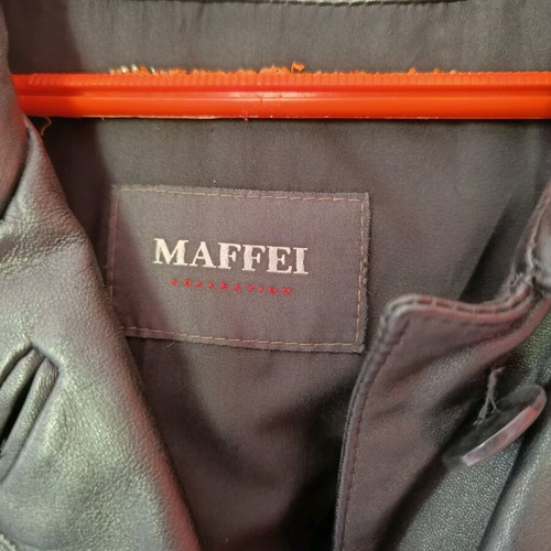 Maffei women's leather coat No 46 like new, black