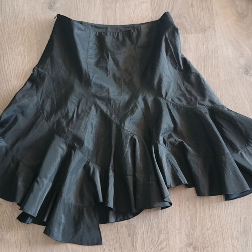 Motivi asymmetric skirt with ruffles black like new