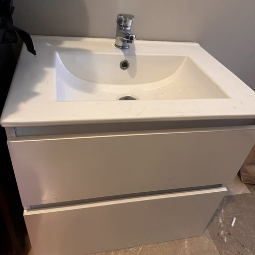 Sink with furniture Practiker like new, dimensions 62x57x47 cm