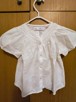 Zara lace shirt for 2-3 years like new, white