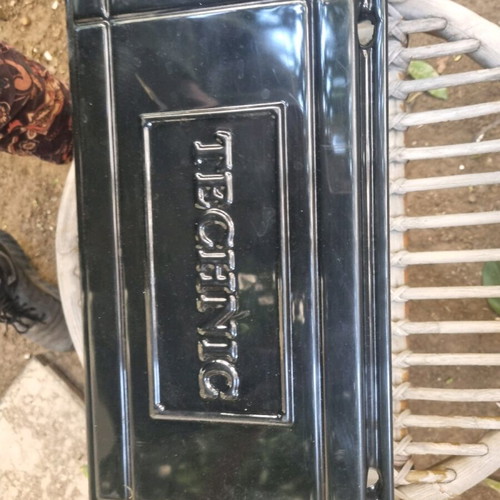 Technic aquarium like new, glass with filter holes