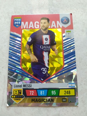 Lionel Messi Panini Fifa365 Adrenalyn XL card like new