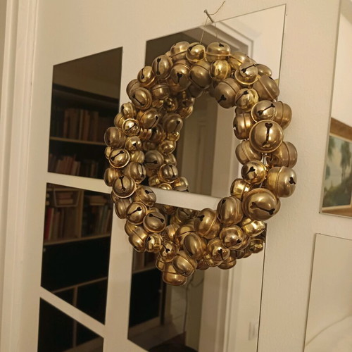 Christmas wreath with bells like new