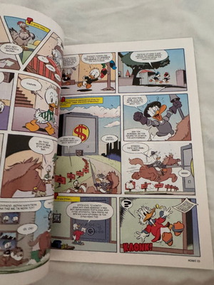 Disney Komix #245 comic book