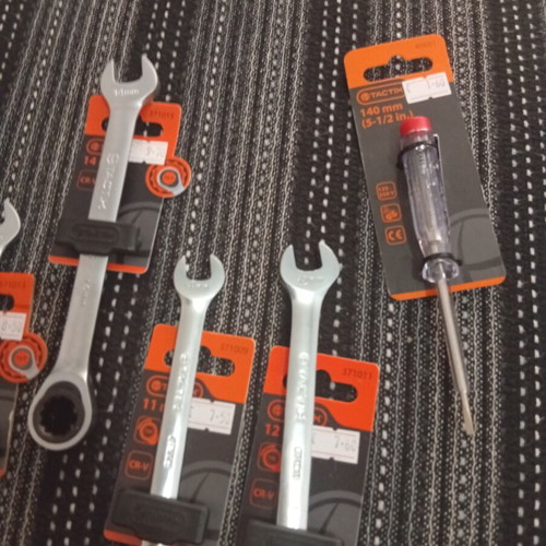 Tools set new, sizes 10-14