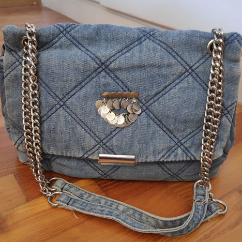 Stradivarius denim medium shoulder bag like new with chain strap