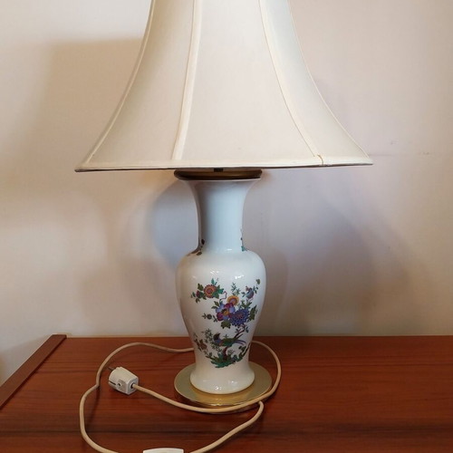 Vintage porcelain table lamp oriental / chinoiserie like new, 64 cm