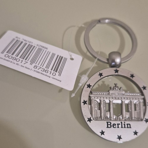 Metal Berlin Souvenir Keychain new, silver color