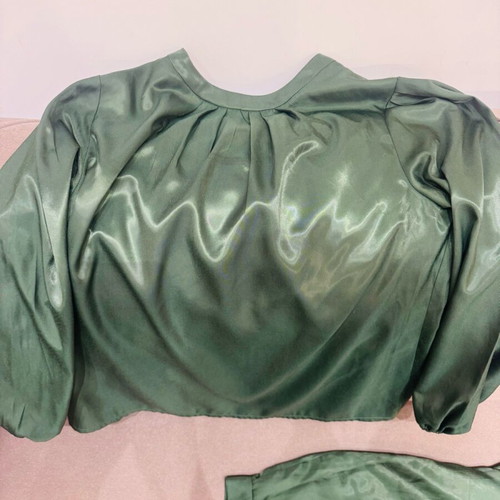 Mataksoto set blouse and skirt L like new, green