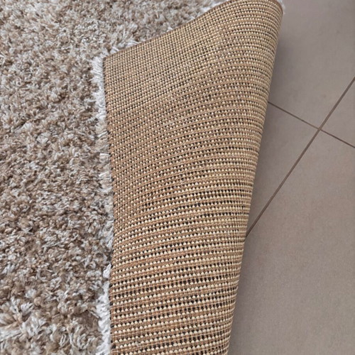 Shaggy rug 1.50x2.30 in excellent condition