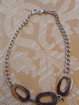 Women's Stainless Steel Necklace with Oval Elements 48 cm silver like new