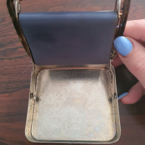 Rolling cigarette case like new, silver color