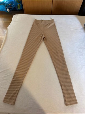 Pretty Little Thing fitted pants beige, like new, size S