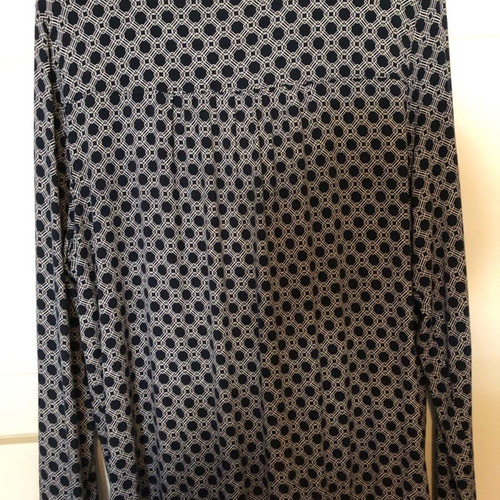 Blouse new, cool and light, size M-L