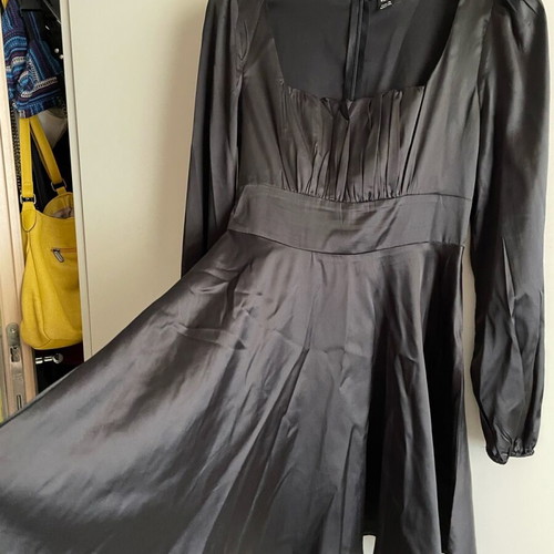 Black dress like new, size M