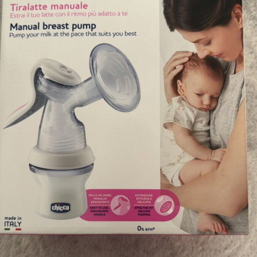 Manual breast pump like new
