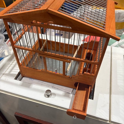 Wooden birdcage house new 35 x 24 x 35 cm
