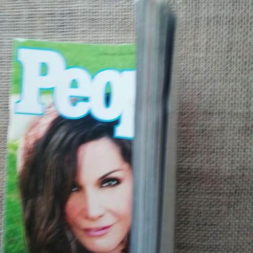 People magazine 2nd issue April 2010 tribute to Despina Vandi like new