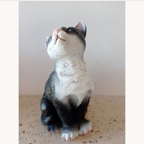 Collectible resin tuxedo cat figure vintage style