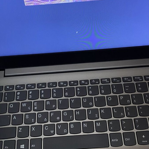 Lenovo Ideapad S130-14IGM laptop used, 14'' HD, Intel Celeron, 4GB RAM