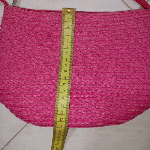 Voi&Noi pink straw shoulder bag like new