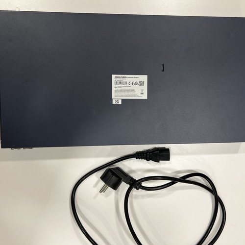 Hikvision DS-3E1526P-SI Gigabit Switch like new