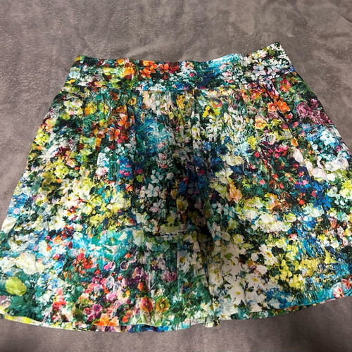 Mini floral skirt Zara like new, multicolor