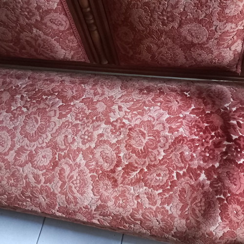 Sofa with 2 armchairs and table used, one armchair needs repair