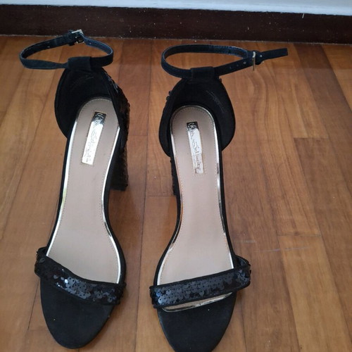 Miss Unique Sandals Size 39 Black New, Unworn