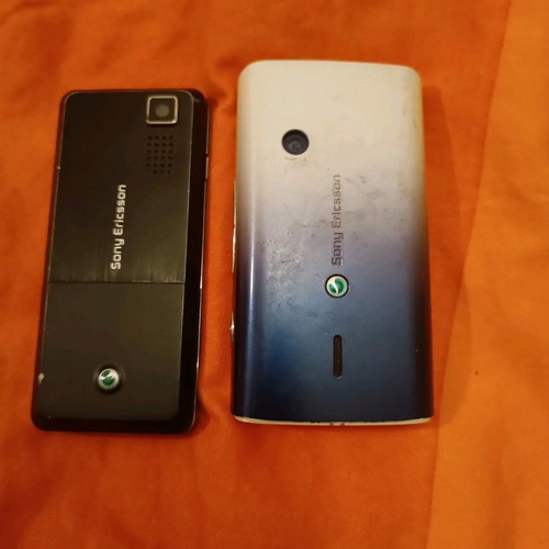 Sony Ericsson used, pack of 2 cell phones