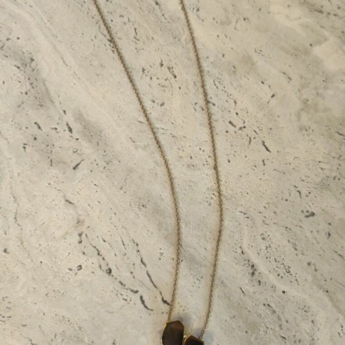 Folli Follie long necklace like new, gold tone with geometric detail and strass
