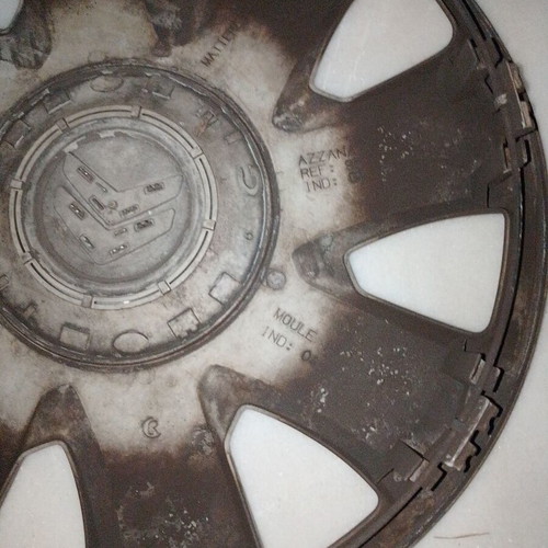 Citroen gray metal hubcap 17 inches used