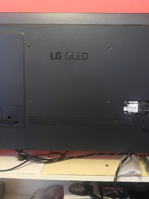 Studio equipment for colour grading with LG Oled42C34LA 42" UHD HDR and Ultrastudio 4K Mini like new