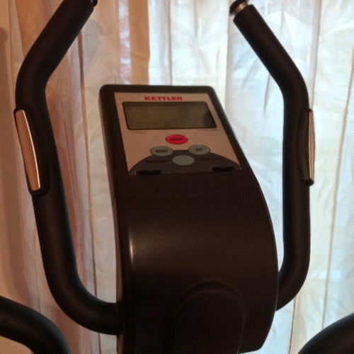 KETTLER Elliptical Machine new
