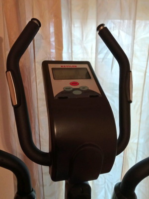 KETTLER Elliptical Machine new