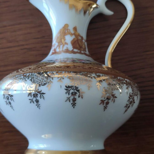Imperia Limoges porcelain jug hand-painted, like new, 22 ct gold