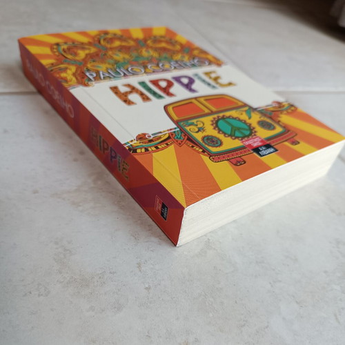 Hippie Paulo Coelho book like new, Greek