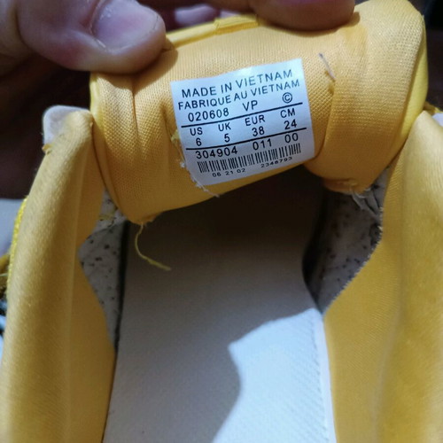 Fila athletic shoes yellow size 38 like new