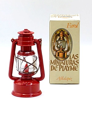 Play Me Miniature Pencil Sharpener Retro Red Lantern New