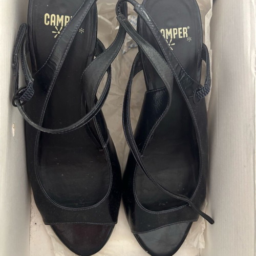 Camper women's sandals size 40 used, black