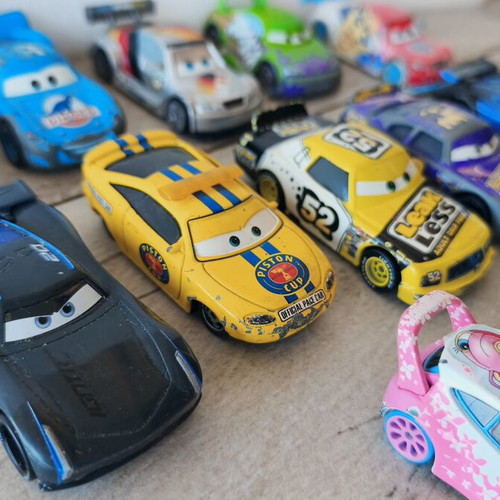 Αυτοκινητάκια Mattel Disney Pixar's Cars, πακέτο 12