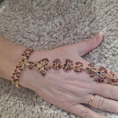 Bracelet connected with ring new, gold color from India
