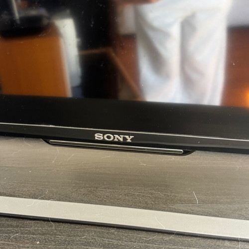 Sony 40” TV like new