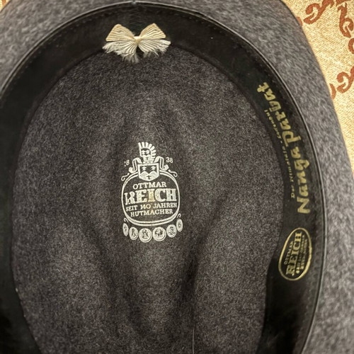 Men's wool hat for winter Large like new