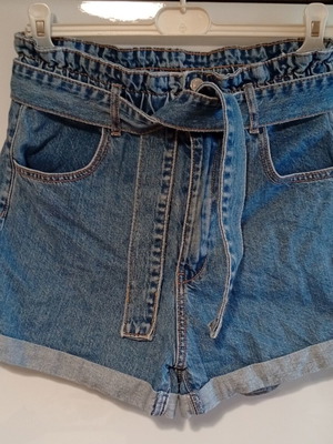 Stradivarius high waist denim shorts, size M 38
