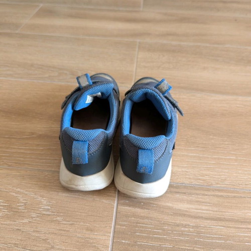 Superfit leather and waterproof athletic shoes used size 30 blue
