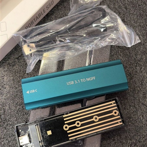 M.2 S-ATA/NGFF SHL-R320 USB-C 3.1 enclosure, green, kit