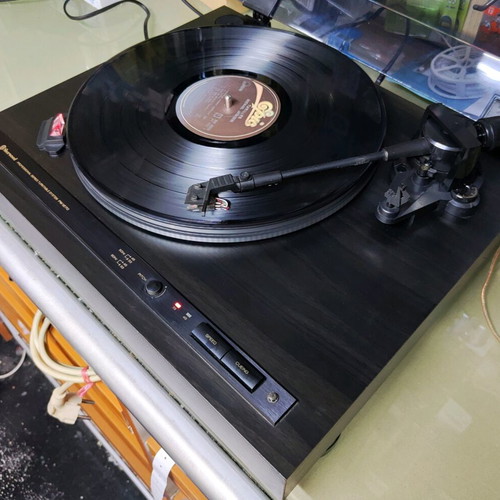 Sherwood PM-1270 turntable used with Ortofon