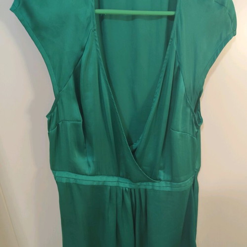 Satin emerald blouse L/XL like new